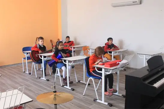 Eğitim Kurumları İçin Projeler Hazırlıyoruz