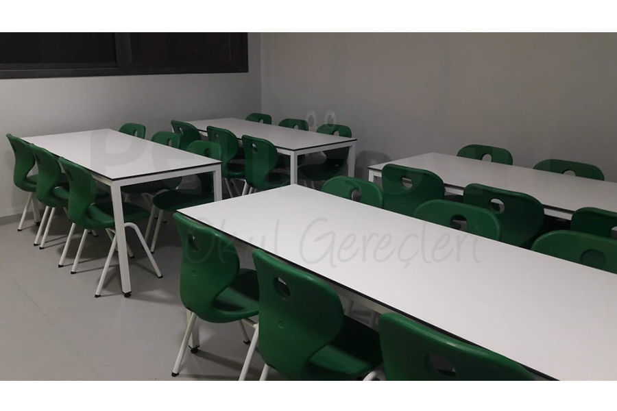 Monoblok Sandalye ve Masa Örnek Uygulamalar 